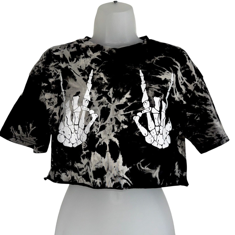 New S Black White Tie Dye Crop Top Skeleton Hands Graphic Short Sleeve Cotton